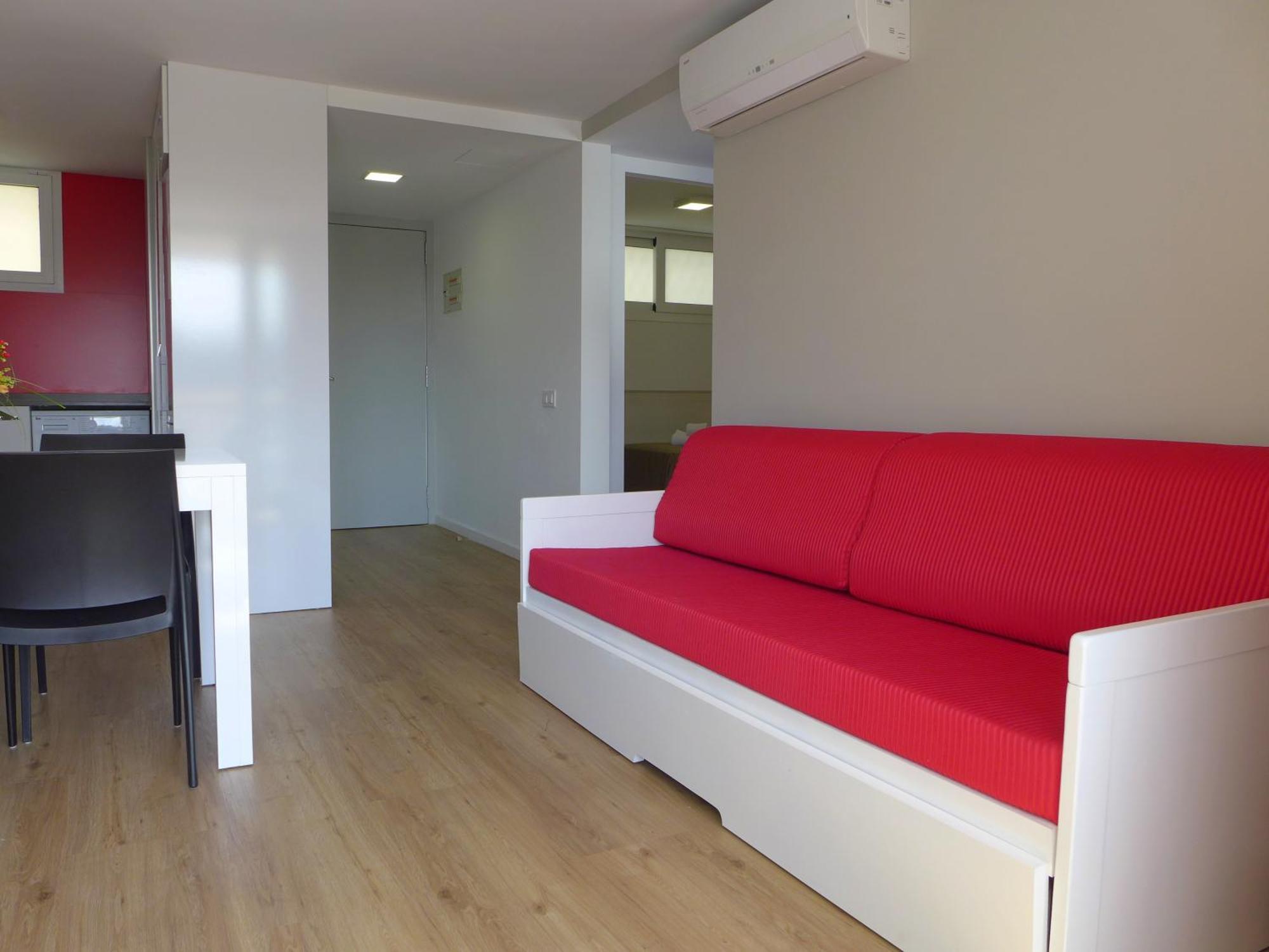 Rentalmar Navarra Family Suites Salou Oda fotoğraf
