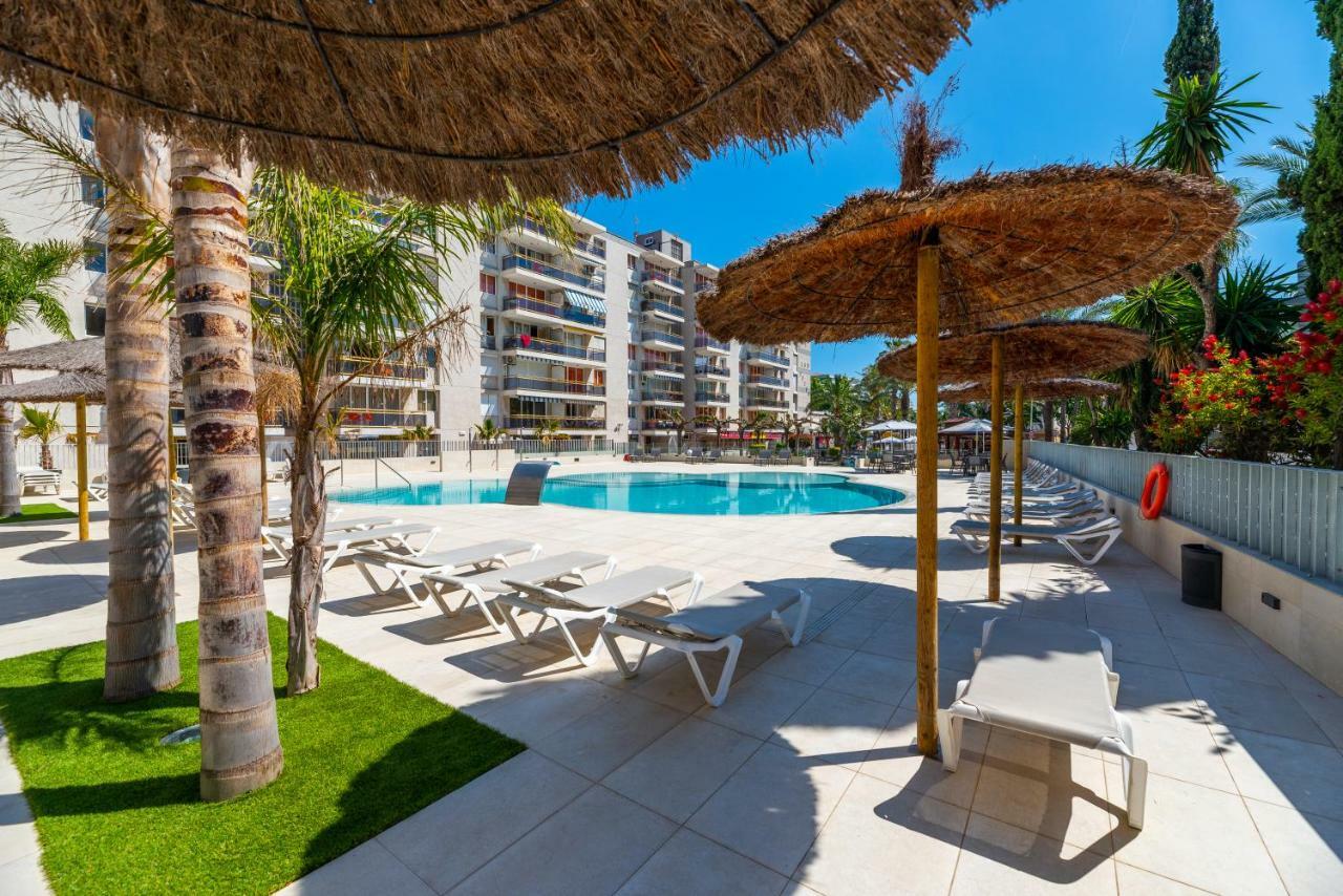 Rentalmar Navarra Family Suites Salou Dış mekan fotoğraf